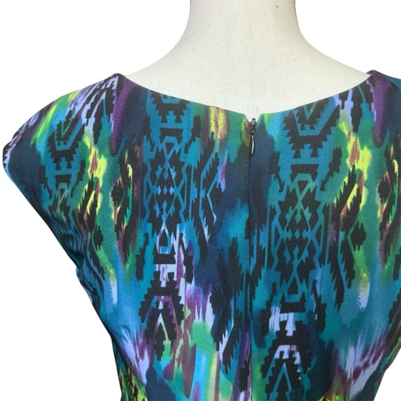 Cleo dress tribal colourful pattern cap sleeve mid length size 6 - Picture 4 of 7